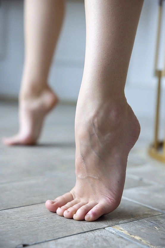 Lila Rouge - Ginger And Gold